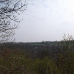 Windkraft anlagen, hinter dem nächsten Hügel