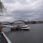 Ein Schiff auf dem Rhein