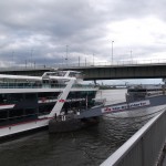 Ausflugsschiff auf dem Rhein