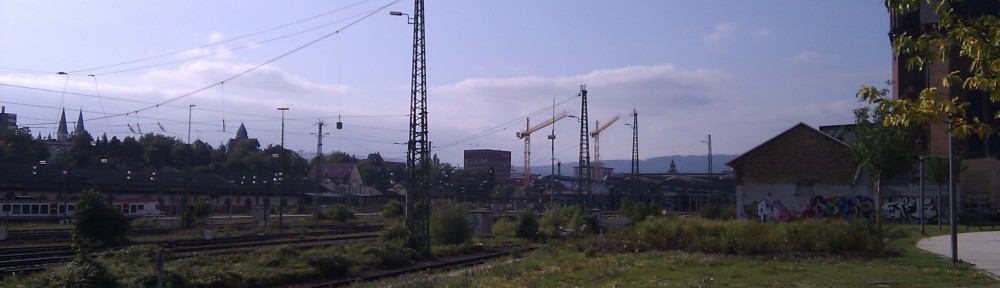Blick auf die Anlagen der deutschen Bahn