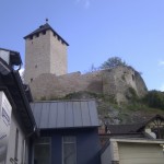 Blick von unten zur Burg